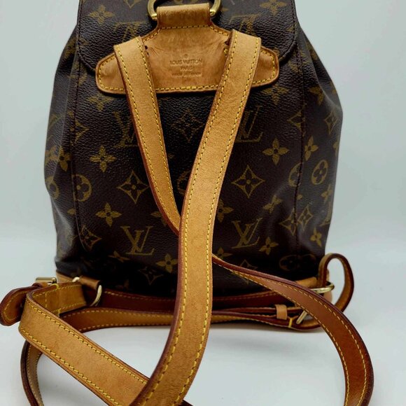 Louis Vuitton Vintage Montsouris Backpack Monogram Canvas Backpack - Picture 6 of 9